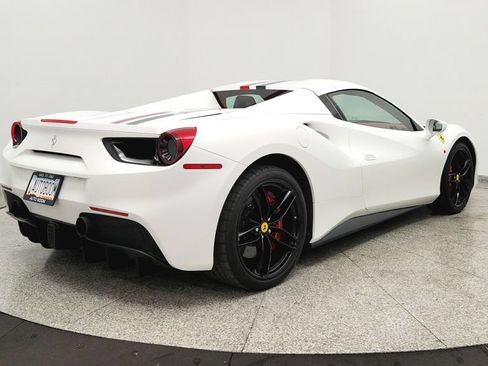 Used 2017 Ferrari 488 Spider RWD image 5