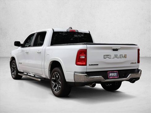Used 2025 RAM 1500 Laramie AWD/4WD image 7