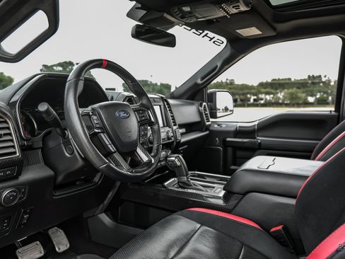 Used 2020 Ford F150 Raptor w/ Equipment Group 802A Luxury AWD/4WD image 39