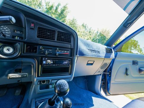 Used 1994 Toyota Pickup DX AWD/4WD image 31