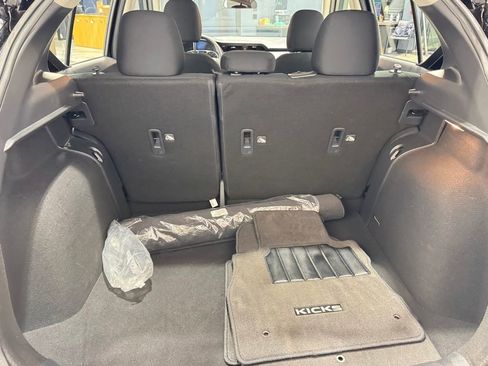 Certified 2024 Nissan Kicks S image 32