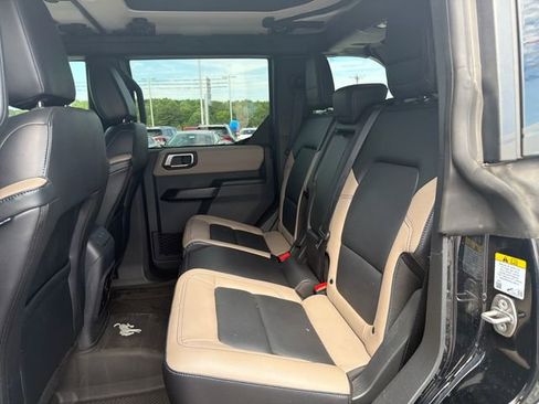 Used 2024 Ford Bronco Wildtrak AWD/4WD image 55