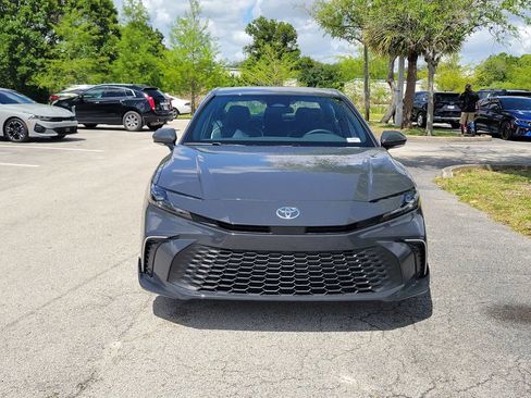 New 2026 Toyota Camry SE image 2