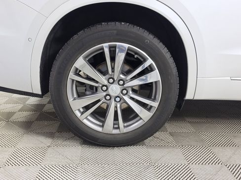 Used 2021 Cadillac XT6 Premium Luxury FWD image 9
