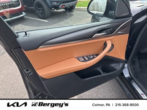 Used 2024 BMW X3 xDrive30i w/ Premium Package w/ZPA image 7