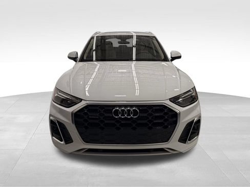 Used 2023 Audi Q5 e Premium w/ Convenience Package AWD/4WD image 8