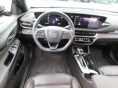 Certified 2024 Buick Envista Avenir FWD image 14
