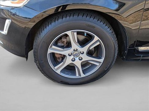 Used 2014 Volvo XC60 T6 image 22