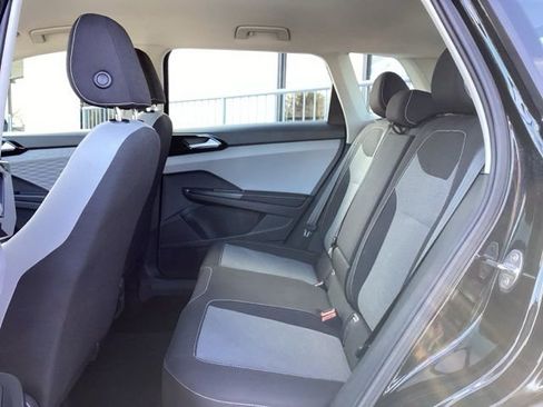 Used 2024 Volkswagen Taos S image 25