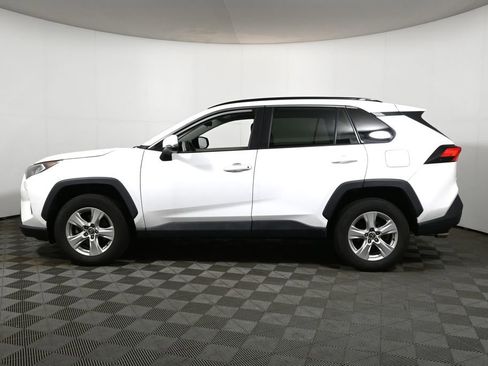 Used 2021 Toyota RAV4 XLE w/ Convenience Package AWD/4WD image 2