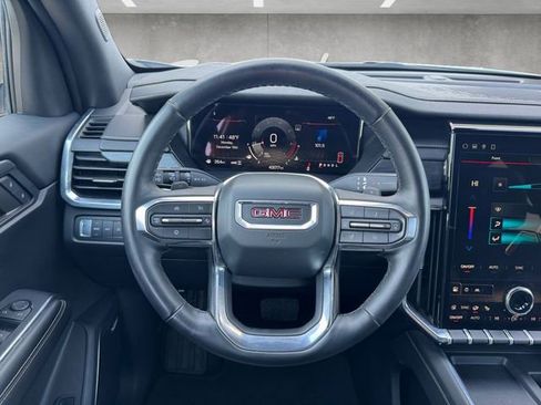 Used 2024 GMC Acadia Elevation image 21