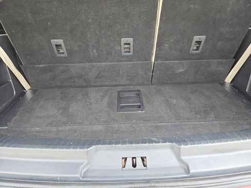 Certified 2022 Ford Expedition Limited image 30