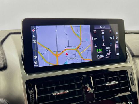 Used 2023 Lexus GX 460 Premium image 16