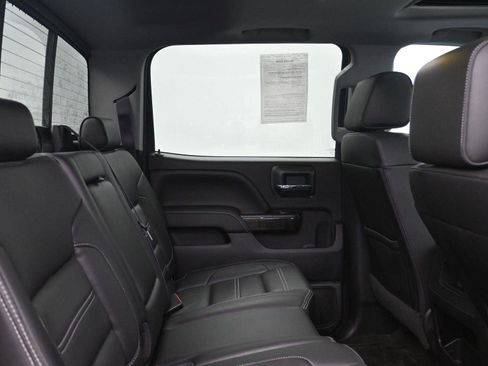 Used 2016 GMC Sierra 2500 Denali w/ Duramax Plus Package image 11