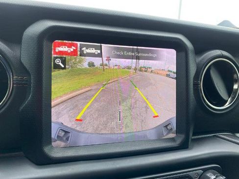 Used 2021 Jeep Gladiator Overland AWD/4WD image 20