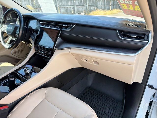 Used 2021 Jeep Grand Cherokee L Limited RWD image 30