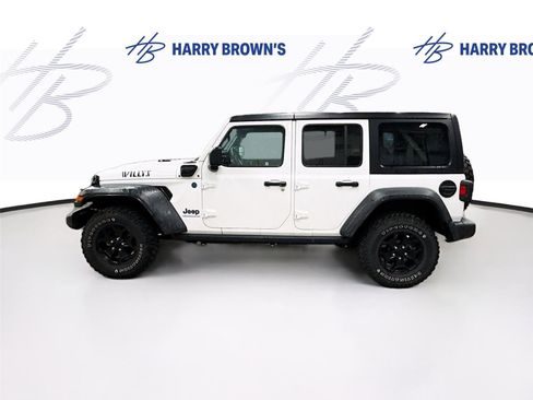 Used 2023 Jeep Wrangler Unlimited w/ Cold Weather Group AWD/4WD image 8
