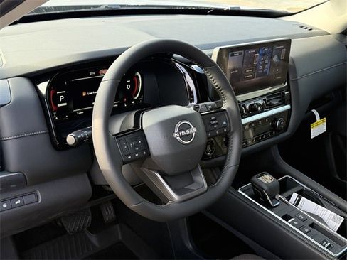 New 2026 Nissan Pathfinder SL image 20
