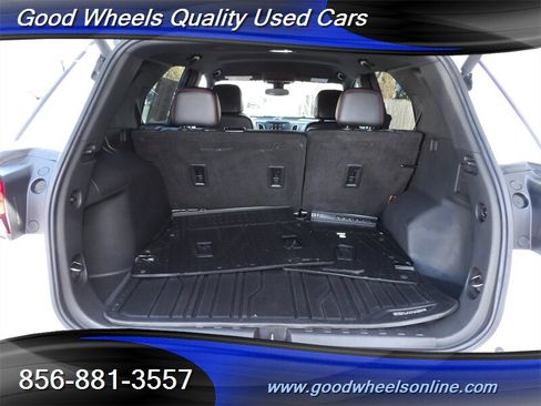 Used 2022 Chevrolet Equinox RS w/ LPO, Floor Liner Package image 21