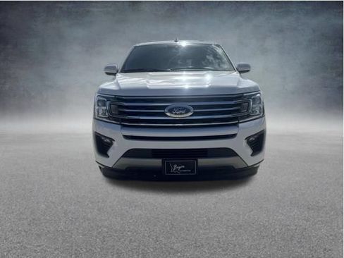 Used 2021 Ford Expedition XLT RWD image 10