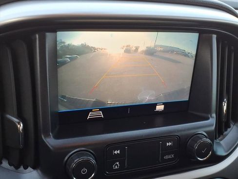 Used 2021 Chevrolet Colorado LT w/ LT Convenience Package image 15