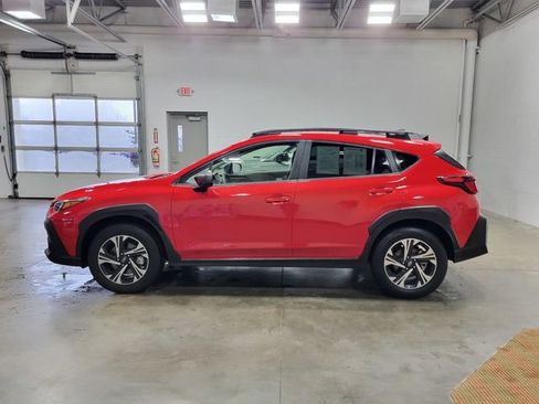 Used 2025 Subaru Crosstrek 2.0i Premium AWD/4WD image 8