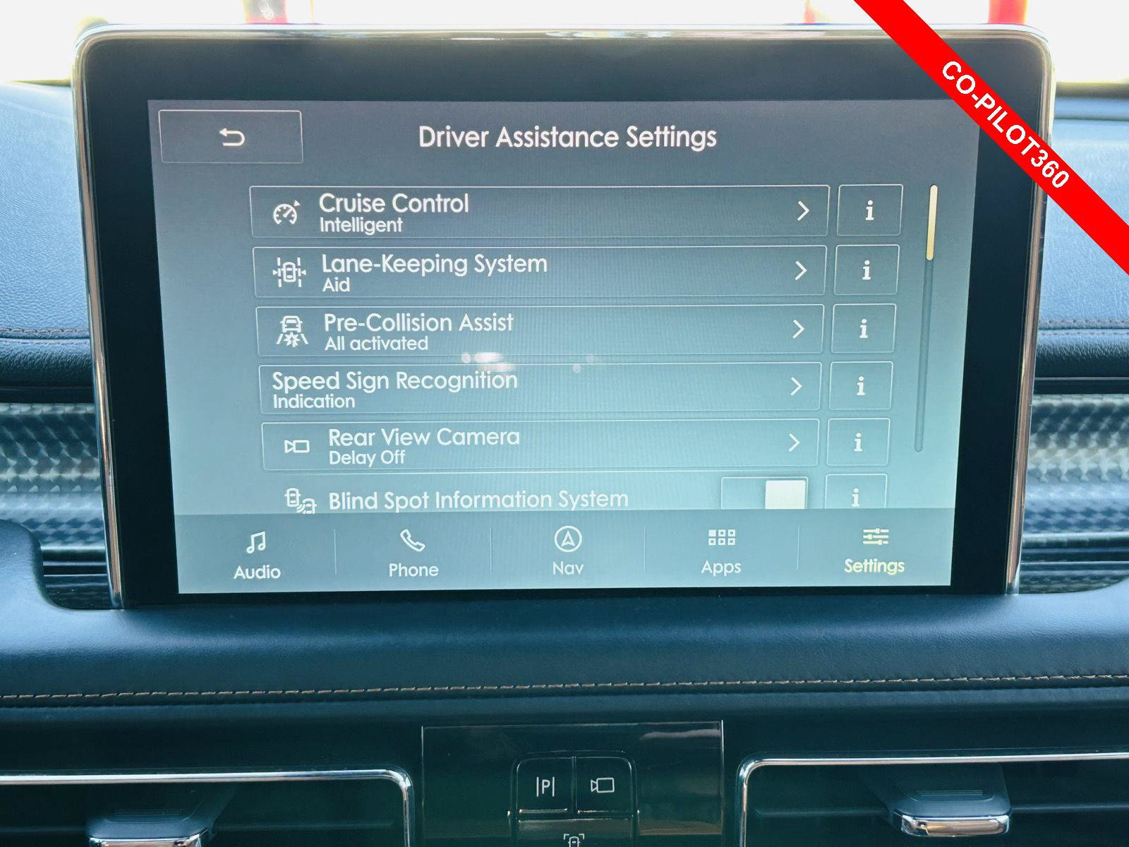 Used 2023 Lincoln Aviator Black Label w/ Jet Package AWD/4WD image 10