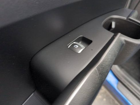 Used 2022 Kia Sorento S w/ Panoramic Sunroof Package image 11