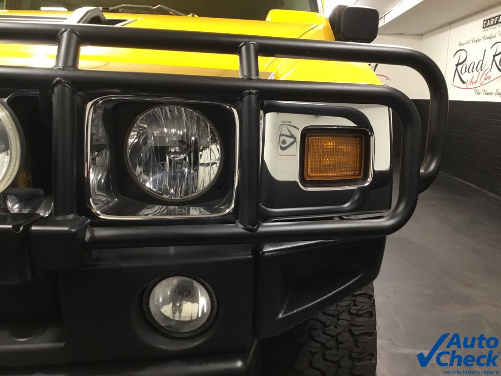 Used 2003 HUMMER H2 w/ Preferred Equipment Group AWD/4WD image 20
