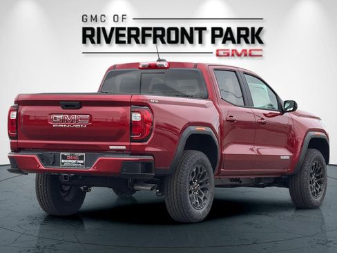 New 2026 GMC Canyon Elevation AWD/4WD image 3