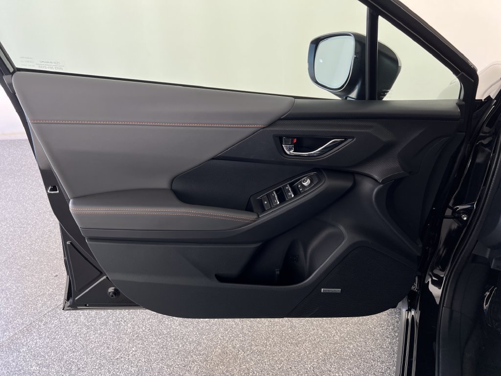 New 2026 Subaru Crosstrek 2.5i Limited w/ Crosstrek Mirror Package AWD/4WD image 12
