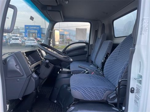 New 2025 Chevrolet Low Cab Forward image 19