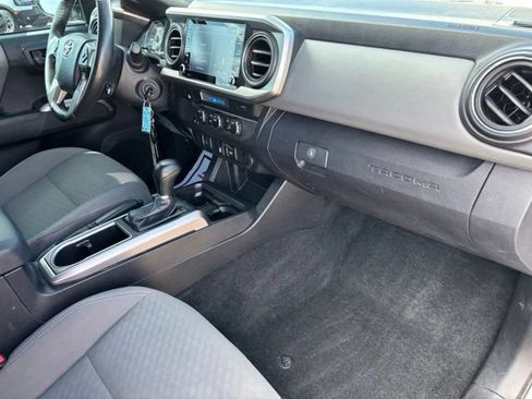 Used 2021 Toyota Tacoma SR5 RWD image 21