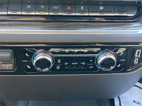 New 2026 GMC Sierra 1500 Elevation image 21