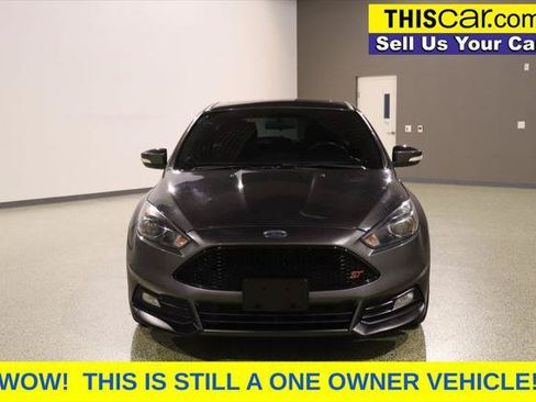 Used 2015 Ford Focus ST w/ Equipment Group 402A FWD image 3