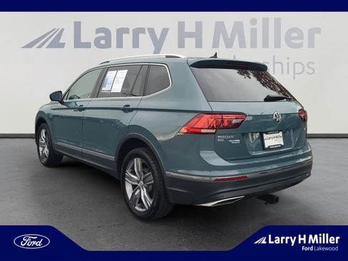 Used 2020 Volkswagen Tiguan SEL image 3