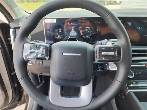 New 2025 Hyundai Santa Fe SEL image 29
