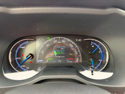 Used 2024 Toyota RAV4 SE w/ Weather Package AWD/4WD image 17