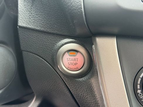 Used 2015 Nissan Sentra SV w/ Style Package FWD image 29