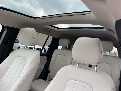 Certified 2023 Mercedes-Benz GLB 250 image 22