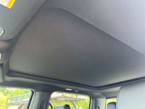 New 2025 Ford F150 Lariat w/ Equipment Group 501A Mid image 19