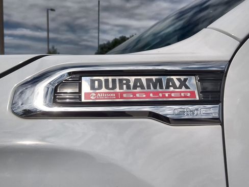 Used 2022 GMC Sierra 2500 Denali w/ Denali Ultimate Package AWD/4WD image 33