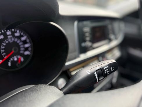 Used 2016 Kia Optima EX image 39