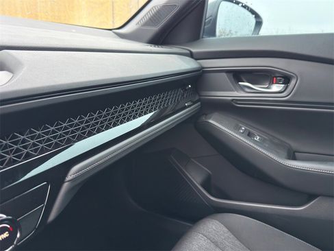 Used 2024 Honda Accord Sport image 23