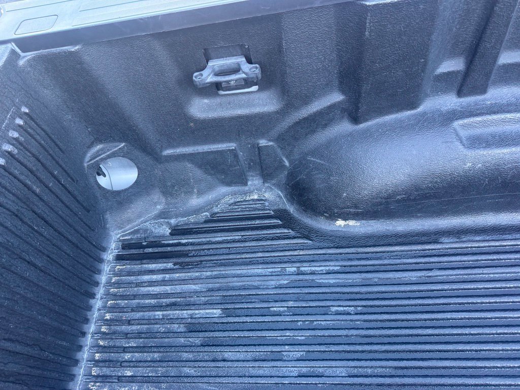 Used 2017 Ford F250 XLT AWD/4WD image 32
