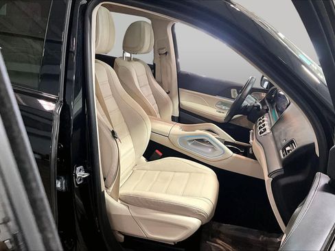 Certified 2022 Mercedes-Benz GLS 450 4MATIC image 8