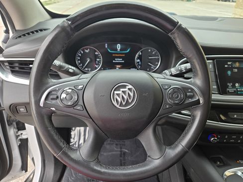 Used 2019 Buick Enclave Avenir w/ Avenir Technology Package FWD image 13