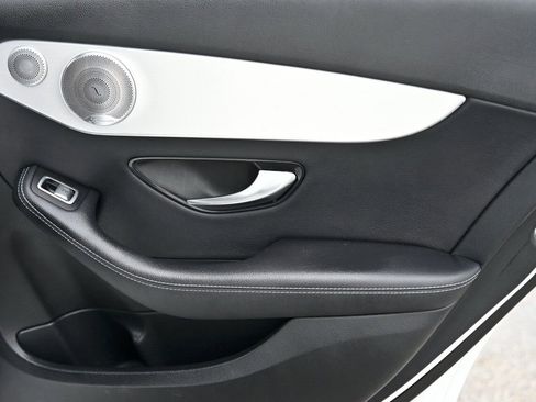 Used 2021 Mercedes-Benz C 300 Sedan image 14