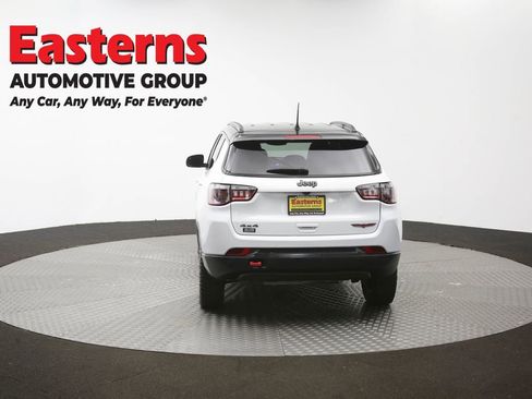 Used 2024 Jeep Compass Trailhawk AWD/4WD image 36
