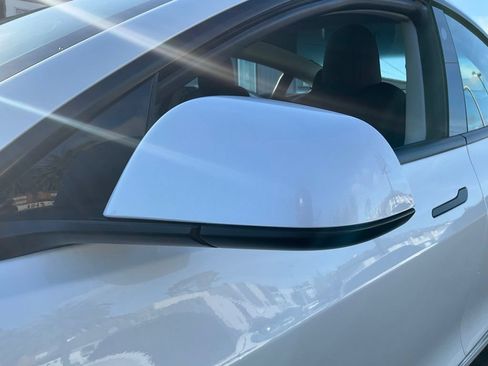 Used 2023 Tesla Model 3 Standard Range RWD image 91